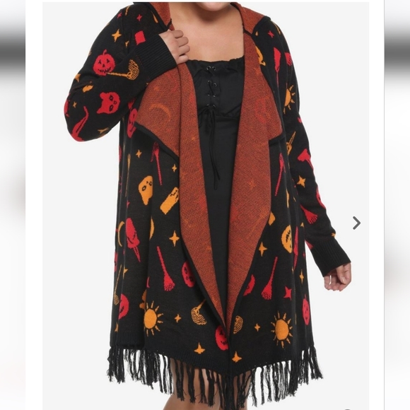 HER UNIVERSE Torrid DISNEY HOCUS POCUS DANI FRINGE CARDIGAN - Picture 3 of 7